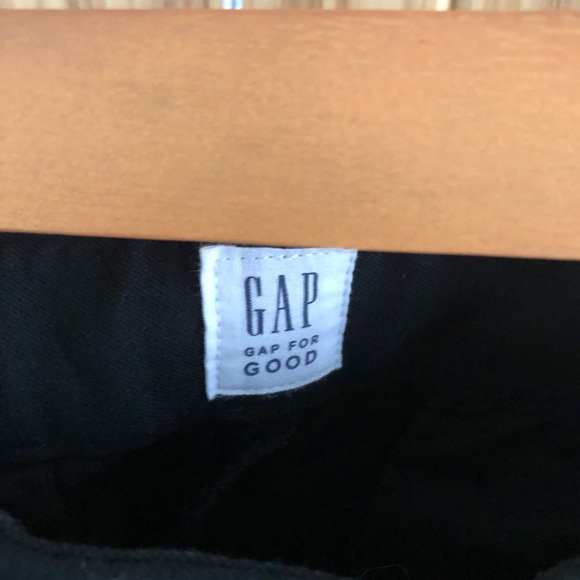 GAP Signature Skinny Ankle Pants in Black - Picture 10 of 11